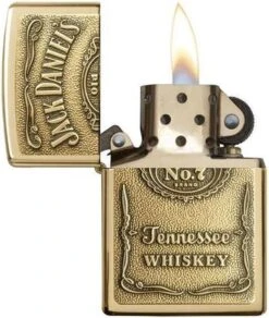 Aansteker Zippo Jack Daniel's Label Brass Emblem -Barbecue Benodigdheden 1015x1200 2