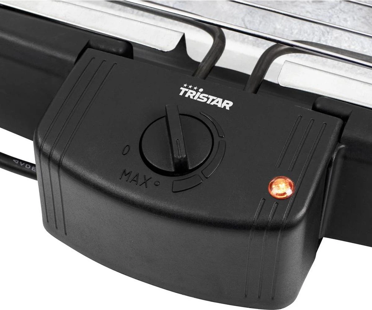 Tristar BQ-2824 Elektrische Barbecue - Tafel BBQ 34,5 X 23 Cm - Regelbare Thermostaat - 2000 Watt - Zwart 7 Tristar BQ-2824 Elektrische Barbecue - Tafel BBQ 34,5 X 23 Cm - Regelbare Thermostaat - 2000 Watt - Zwart - Afbeelding 5