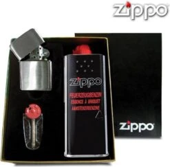 Zippo Brushed Chrome Aansteker, Benzine En Flints Gift Set -Barbecue Benodigdheden 1200x1179 2