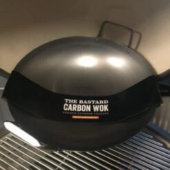 The Bastard Carbon Steel Wok -Barbecue Benodigdheden 1200x1200 118
