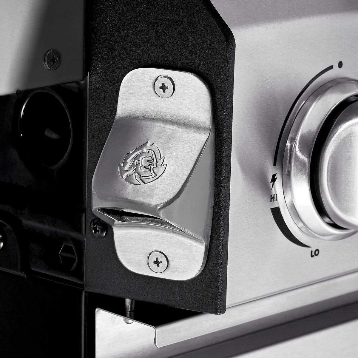 Burnhard Gas BBQ FRED JR. Deluxe - 2 Branders - Incl. Keramische Infraroodbrander & Afdekhoes - Deluxe 8 Burnhard Gas BBQ FRED JR. Deluxe - 2 Branders - Incl. Keramische Infraroodbrander & Afdekhoes - Deluxe - Afbeelding 6