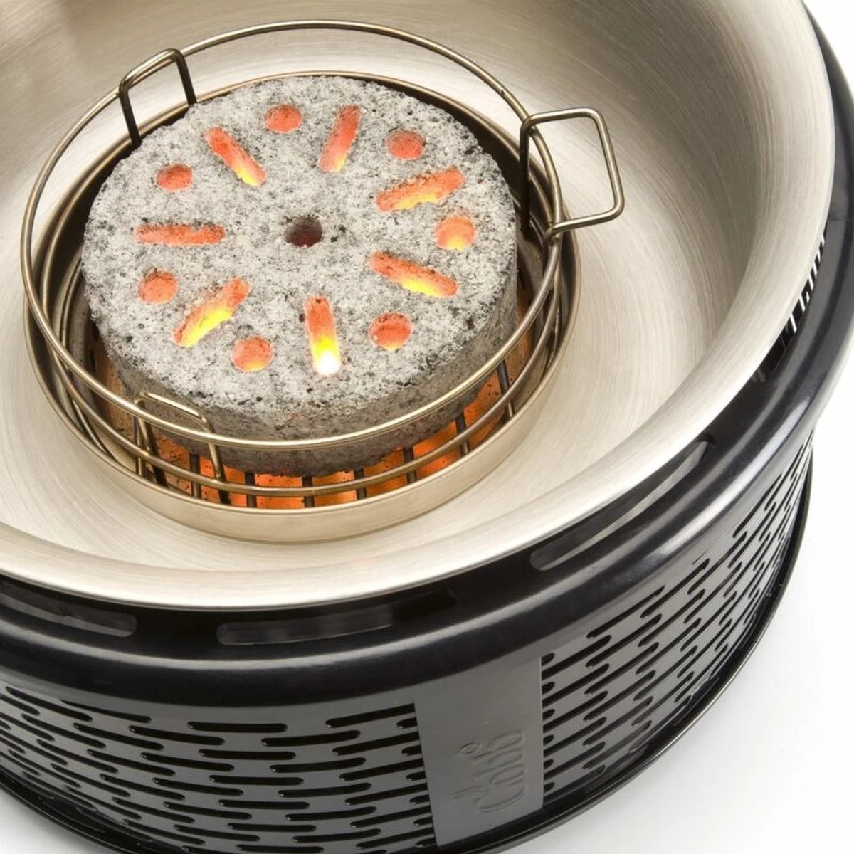 Cobb Pro Compact Houtskoolbarbecue - Ø30 Cm - Zwart 5 Cobb Pro Compact Houtskoolbarbecue - Ø30 Cm - Zwart - Afbeelding 3