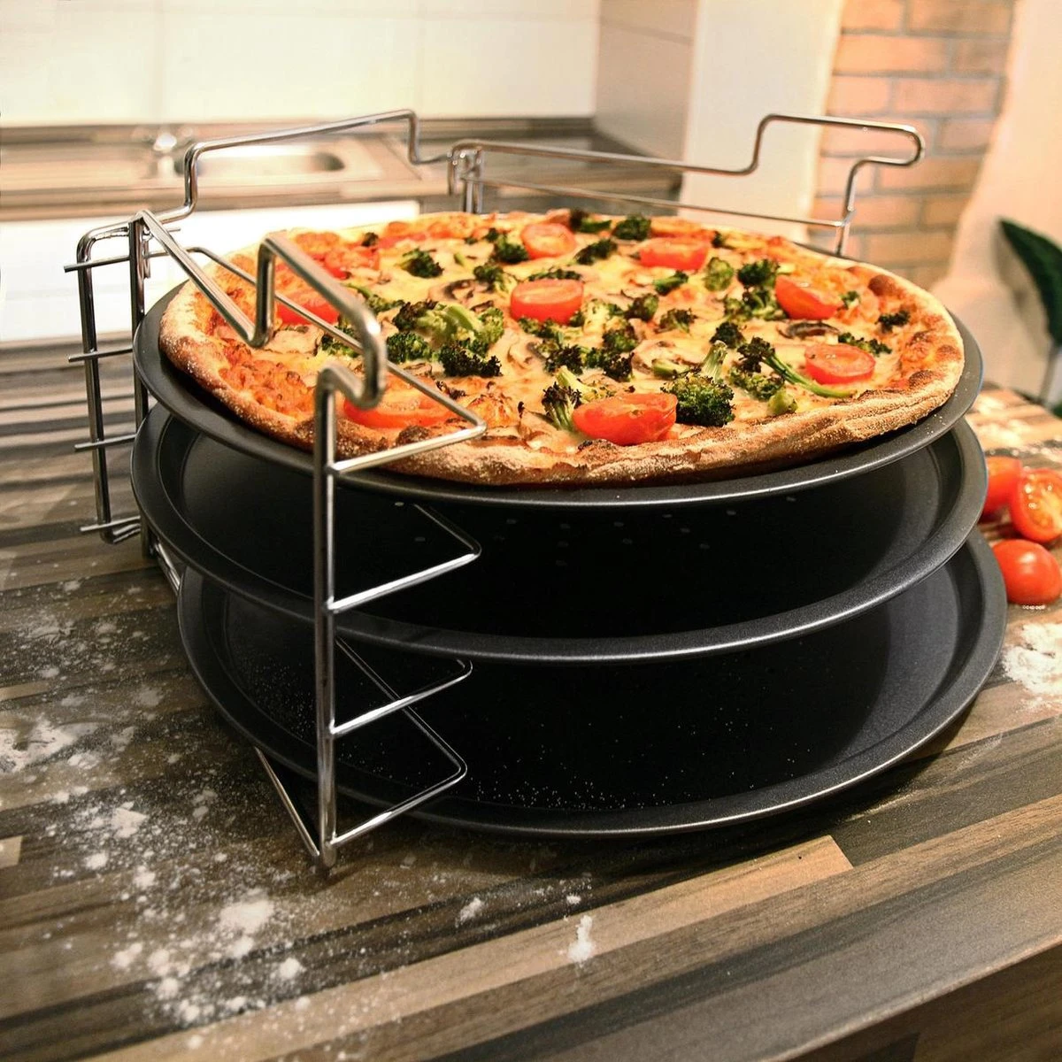 Relaxdays 3 Pizaplaten Met Pizzarek, Pizza Bakplaat Rond 33 Cm, Pizzaplaat 3stuk 4 Relaxdays 3 Pizaplaten Met Pizzarek, Pizza Bakplaat Rond 33 Cm, Pizzaplaat 3stuk - Afbeelding 2