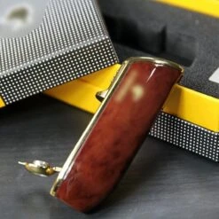 Cohiba® Sigarenaansteker - Sigarenboor - Sigaren - Sigaar - Cohiba Aansteker - Sigarenboor - Sigaren Accessoires - Sigarenknipper - Sigaar Aansteker - Cohiba - Incl. Luxe Geschenkdoos - Rood -Barbecue Benodigdheden 1200x1200 509