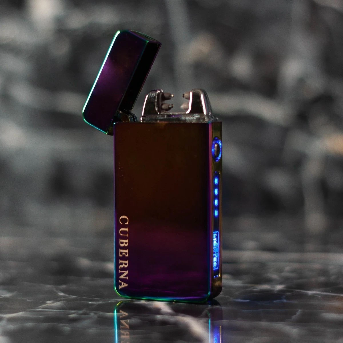 Merkloos Cuberna Elektrische Plasma USB Aansteker Met Batterij Indicator Rainbow - Wind En Storm Bestendig - Geschikt Voor Kaarsen, Vuurwerk, Sigaretten En BBQ 7 Merkloos Cuberna Elektrische Plasma USB Aansteker Met Batterij Indicator Rainbow - Wind En Storm Bestendig - Geschikt Voor Kaarsen, Vuurwerk, Sigaretten En BBQ - Afbeelding 5