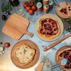 Boska Pizzaschep Amigo - Voor Warme En Koude Pizza - Kort Handvat - Beukenhout - 30 Cm Breed -Barbecue Benodigdheden 1200x1200 609