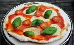 Cobb - Pizzasteen - Cordieriet -Barbecue Benodigdheden 1200x729