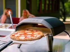 Ooni Koda Gas-Powered Outdoor Pizza Oven -Barbecue Benodigdheden 1200x900 6