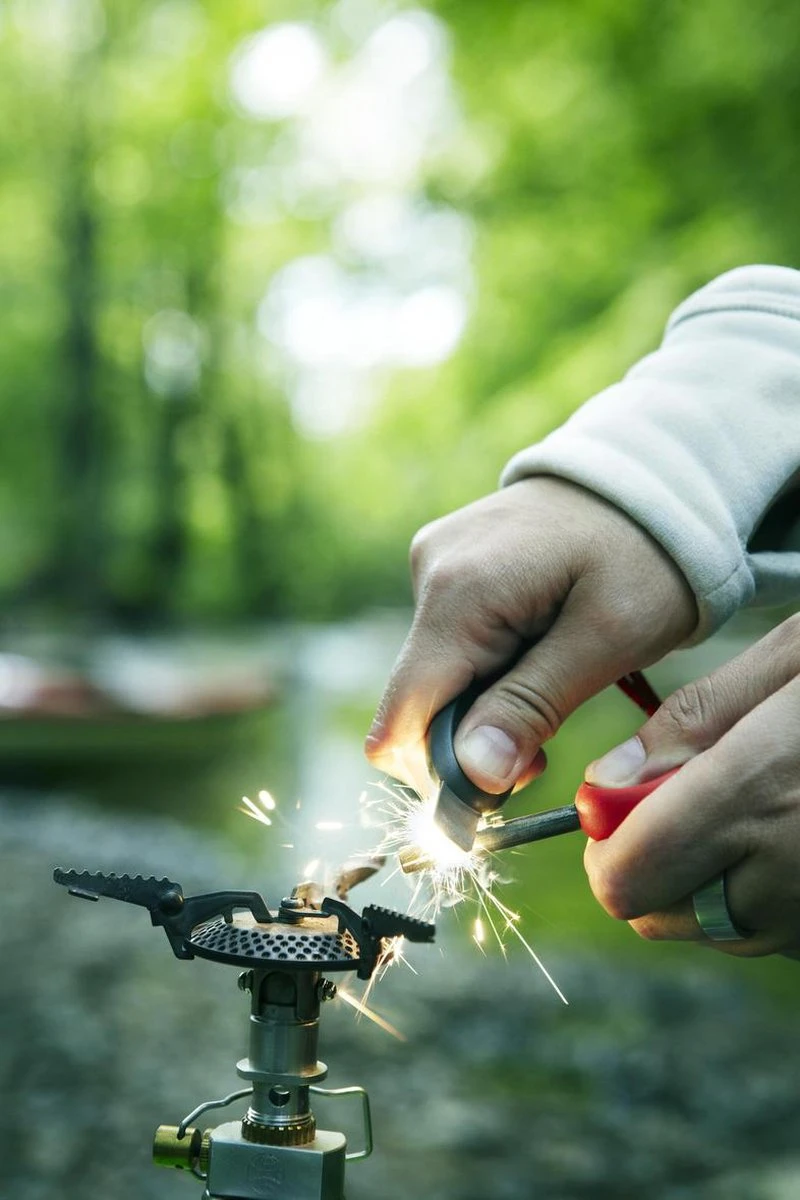 Light My Fire FireSteel Scout Bio Blauw + Noodfluit Milieuvriendelijke Vuurmaker Magnesium Aansteker 6 Light My Fire FireSteel Scout Bio Blauw + Noodfluit Milieuvriendelijke Vuurmaker Magnesium Aansteker - Afbeelding 4