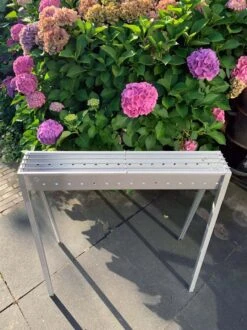 Spiedini Saté-bbq Bali 80 - Saté Houtskoolbarbecue Met Horizontaal Rooster - 80 Cm Lang, 11 Cm Breed - Materiaal: Gealuminiseerd Ijzer 38 Spiedini Saté-bbq Bali 80 - Saté Houtskoolbarbecue Met Horizontaal Rooster - 80 Cm Lang, 11 Cm Breed - Materiaal: Gealuminiseerd Ijzer -Barbecue Benodigdheden 899x1200 3