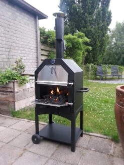 Merkloos MaxxGarden Pizza Oven - Smoker Barbecue Houtskool 45 X 65 X 158cm 37 Merkloos MaxxGarden Pizza Oven - Smoker Barbecue Houtskool 45 X 65 X 158cm -Barbecue Benodigdheden 900x1200 9